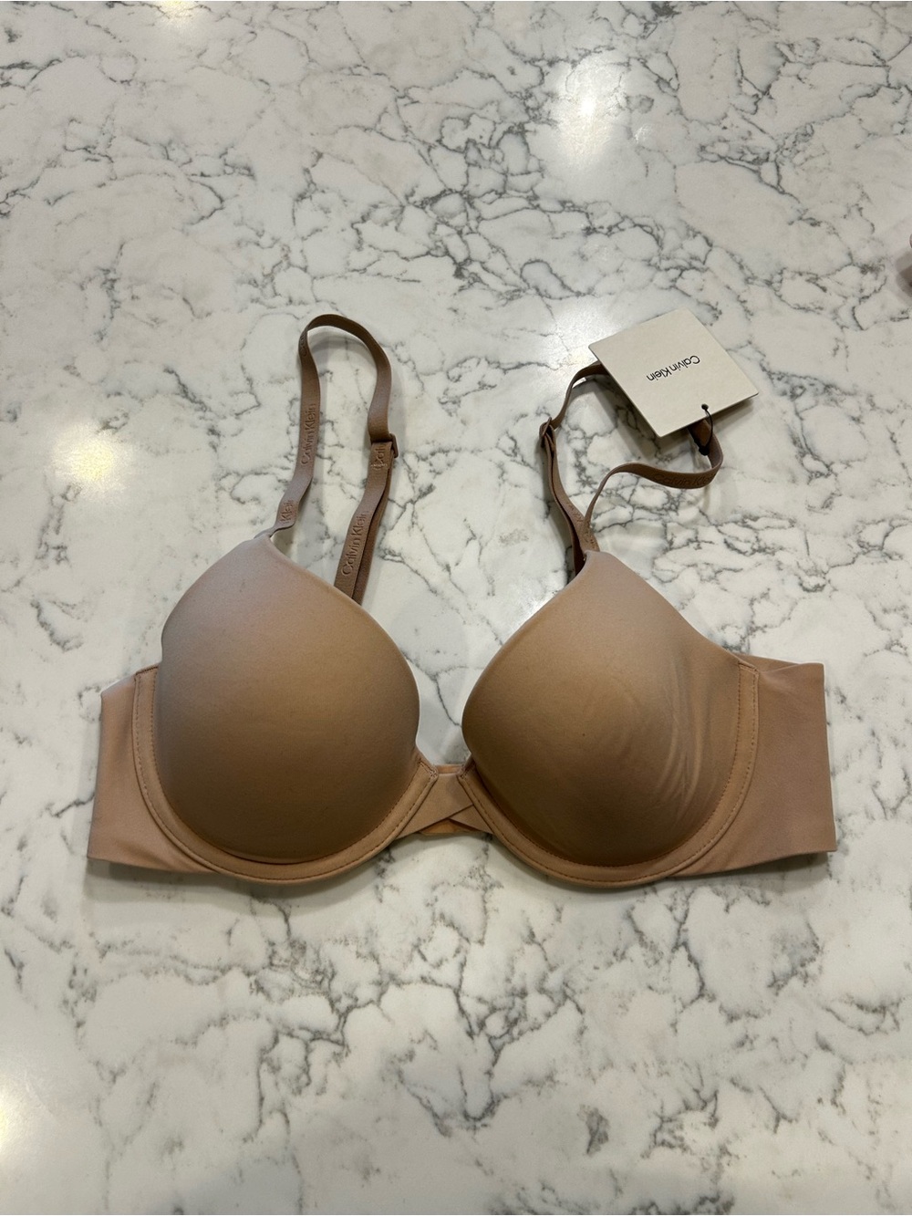 NWT‎ Calvin Klein Beige Bra Size 32B